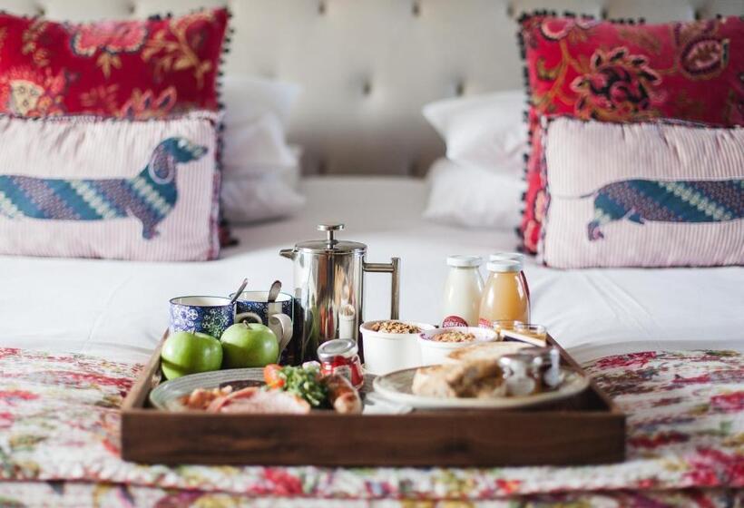 호텔 The George Inn