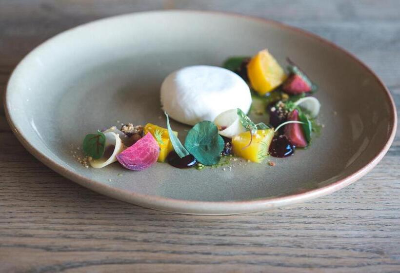 호텔 The George Inn