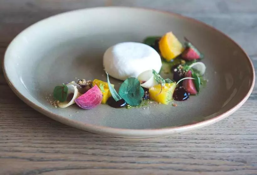 Hotelli The George Inn