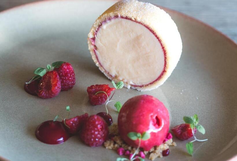 호텔 The George Inn