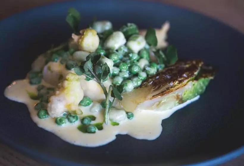 Hotelli The George Inn