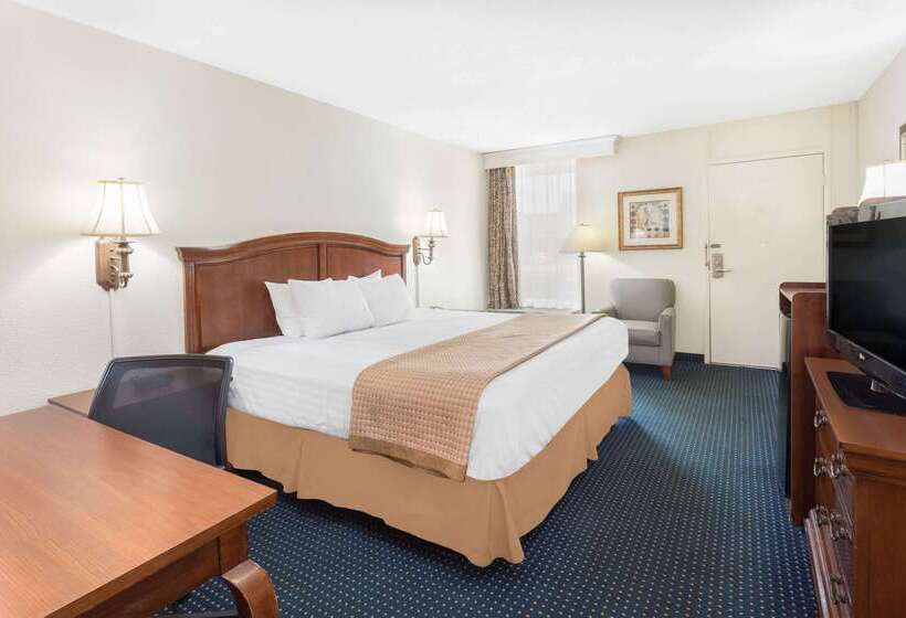 Otel Baymont By Wyndham Rocky Mount I95