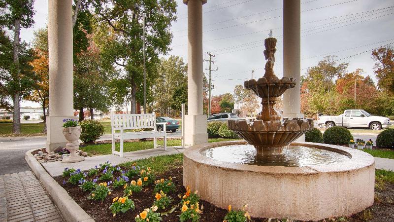 فندق Best Western Plus Newport News