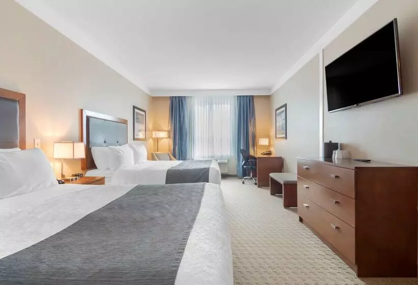 호텔 Best Western Plus Revelstoke