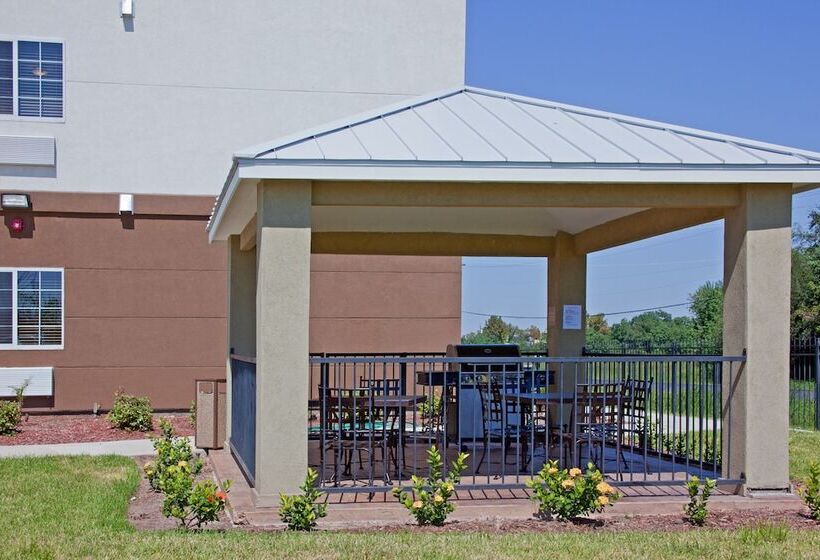 בית מלון כפרי Candlewood Suites   Texas City, An Ihg
