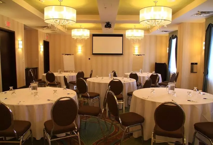 Comfort Hotel Bayer S Lake