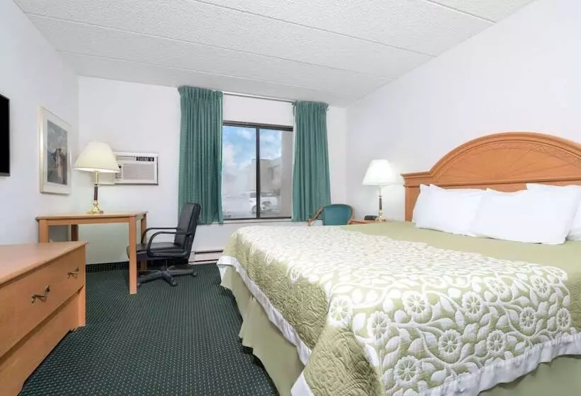 Отель Days Inn By Wyndham St Cloud