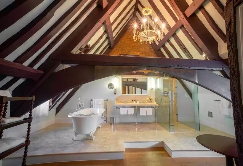 Отель Ellenborough Park