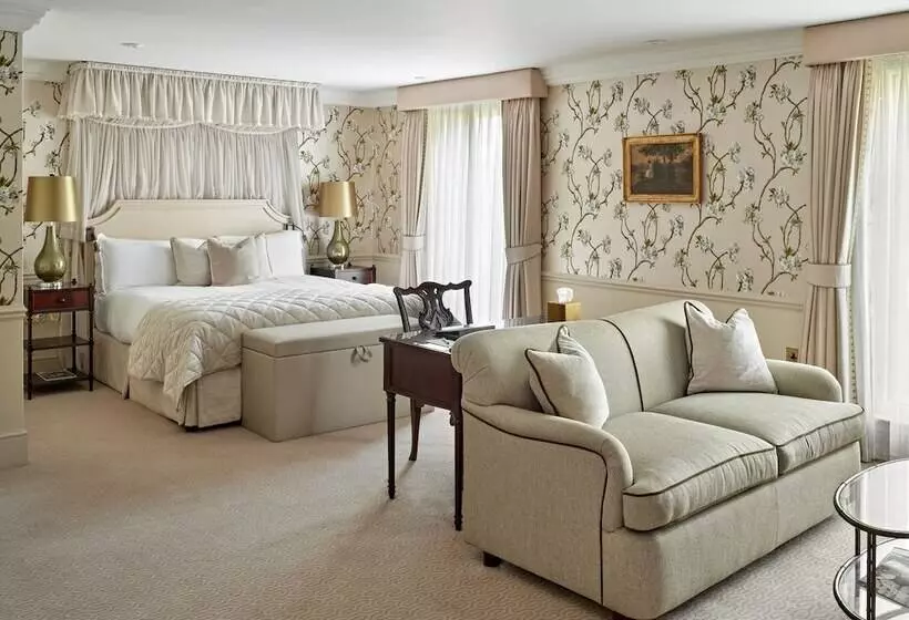 Отель Ellenborough Park