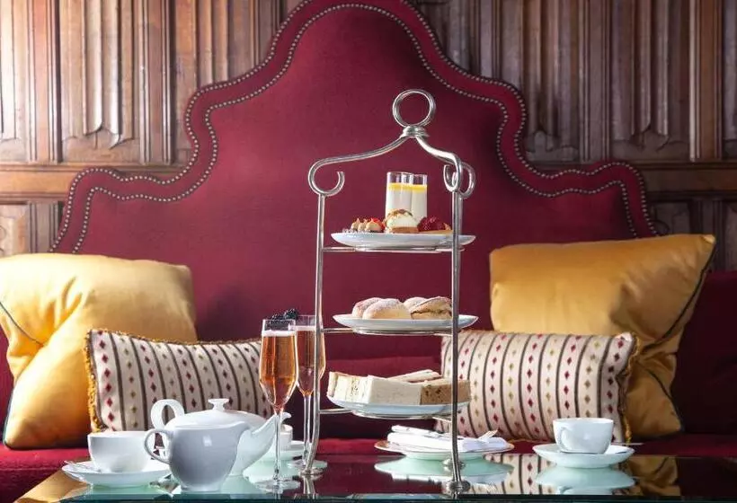 Отель Ellenborough Park