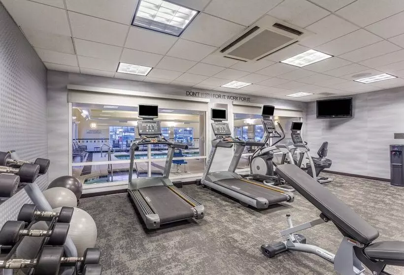 Szálloda Fairfield Inn And Suites By Marriott Madison East