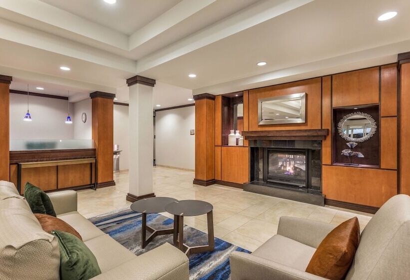 فندق Fairfield Inn And Suites By Marriott Madison East