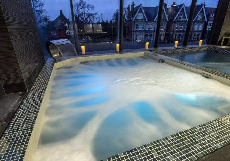 Harbour Hotel & Spa Guildford