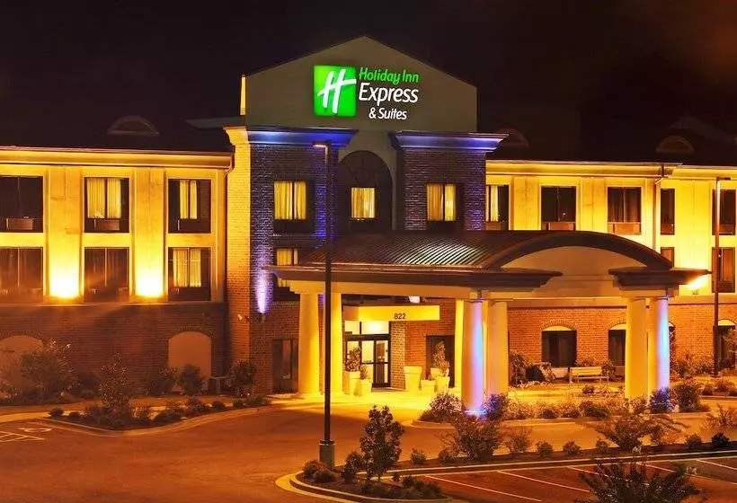 호텔 Holiday Inn Express & Suites Dyersburg, An Ihg