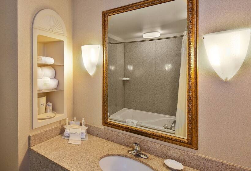 호텔 Holiday Inn Express & Suites Dyersburg, An Ihg