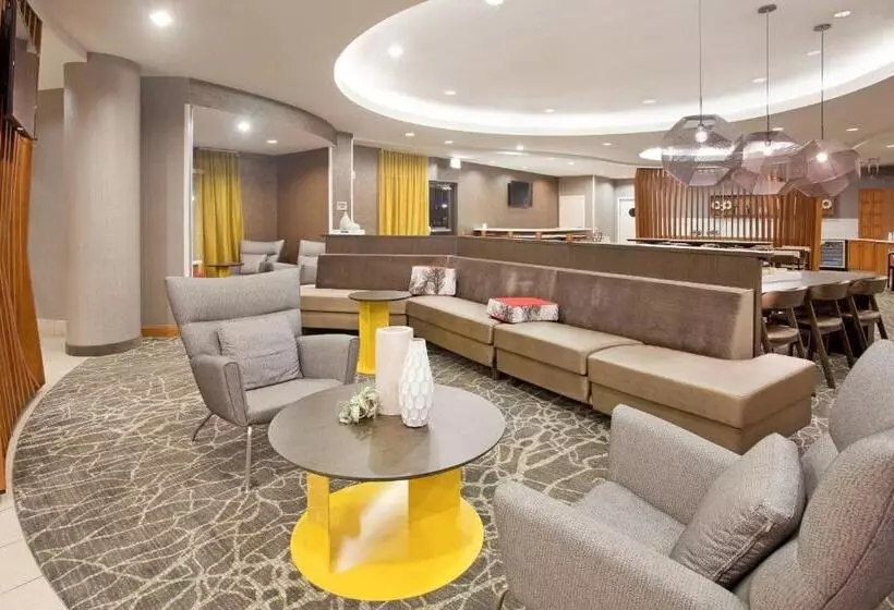فندق Springhill Suites By Marriott Wichita East At Plazzio