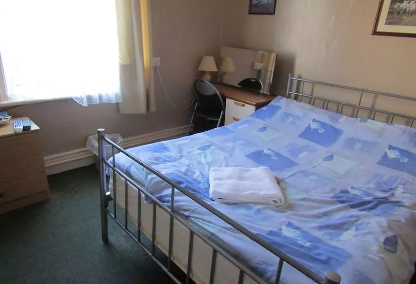 ホテル The Caroldene