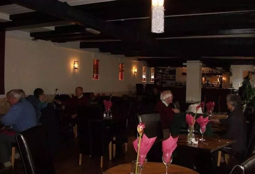 בית מלון כפרי The George