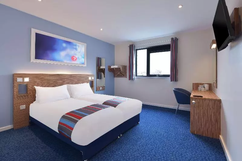 ホテル Travelodge Warrington Gemini