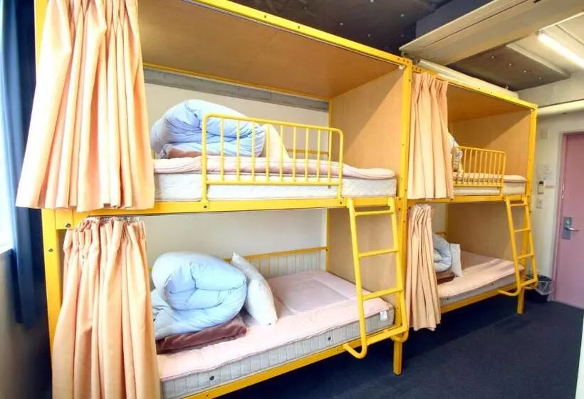 Sakura Hostel Asakusa