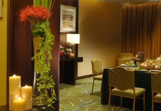 Union Square Shanghai Pudong Marriott Executive Apartments