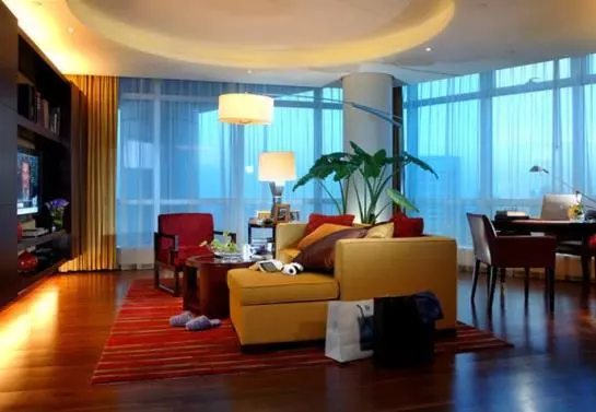 Union Square Shanghai Pudong Marriott Executive Apartments