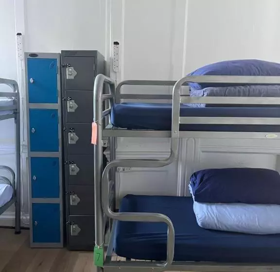 هاستل Bath Backpackers