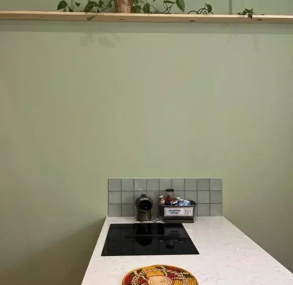 هاستل Bath Backpackers