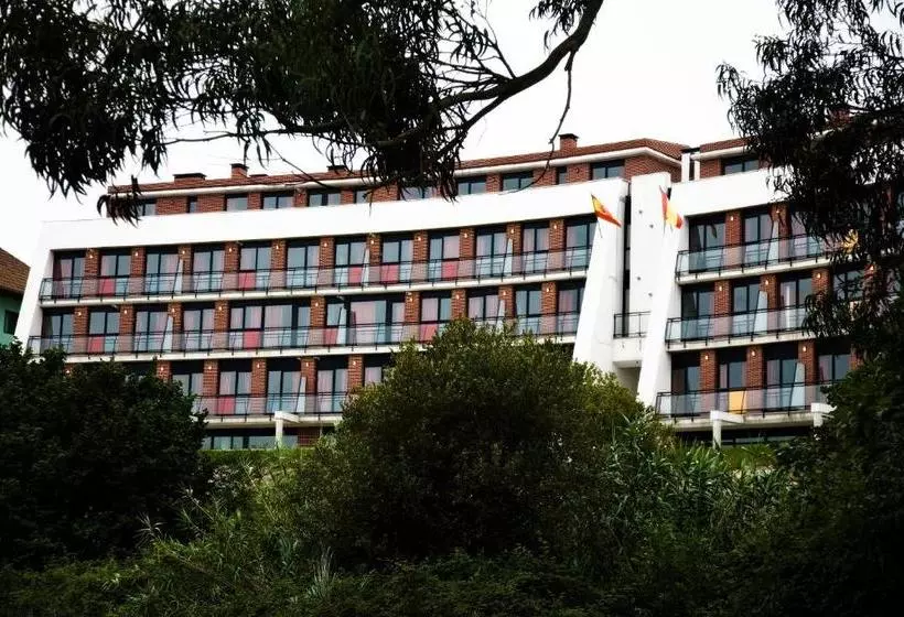 Apartamentos Bahía De Boó