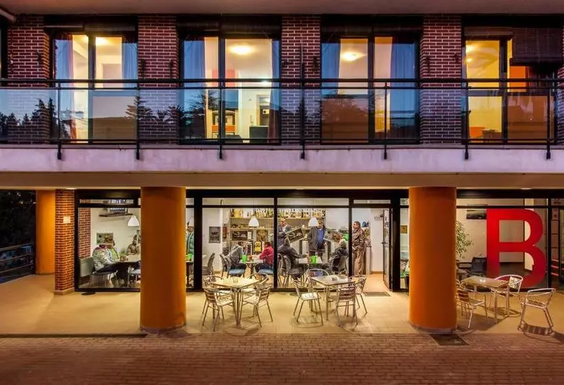 Apartamentos Bahía De Boó