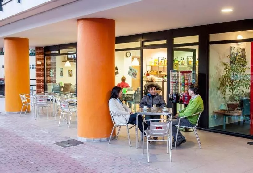 Apartamentos Bahía De Boó