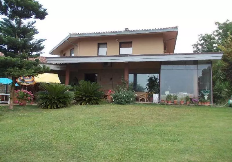 ベッドアンドブレックファースト Bellavista Country House