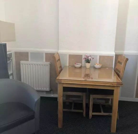 Bed and Breakfast Bentleys