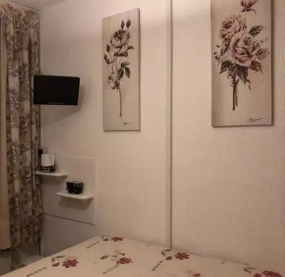 Aamiaismajoitus (B&B) Melrose