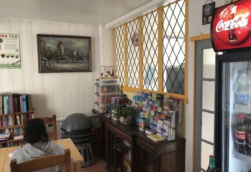 Harlow International Hostel