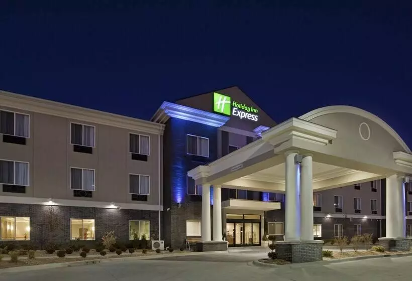 호텔 Holiday Inn Express & Suites Pittsburg, An Ihg