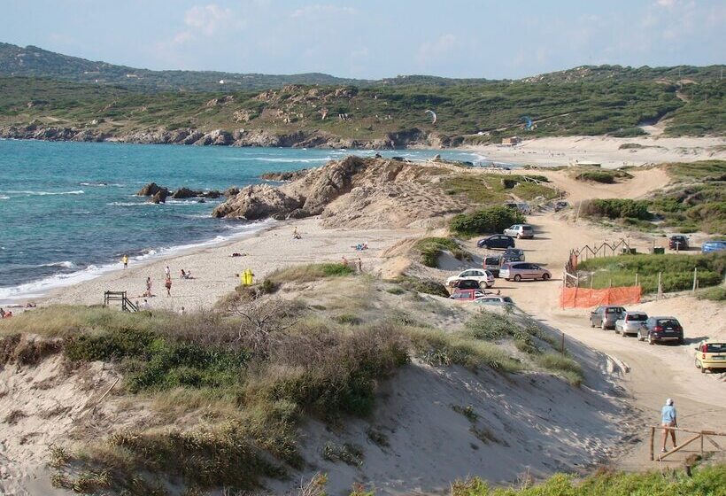 Petri Marini Hotel & Resort