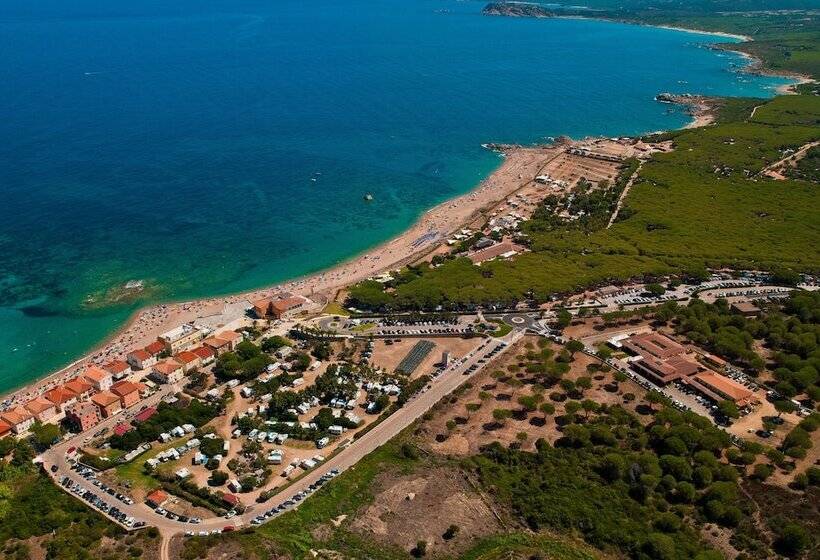 Petri Marini Hotel & Resort