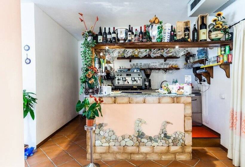 Petri Marini Hotel & Resort