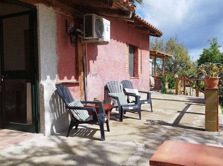 فندق ريفى Agriturismo Monte Alto