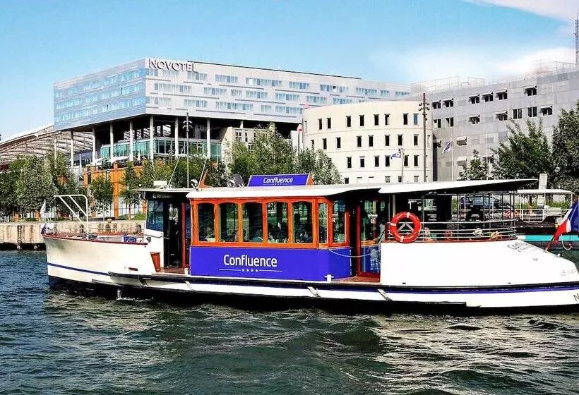 Novotel Lyon Centre Confluence Bord De Saone