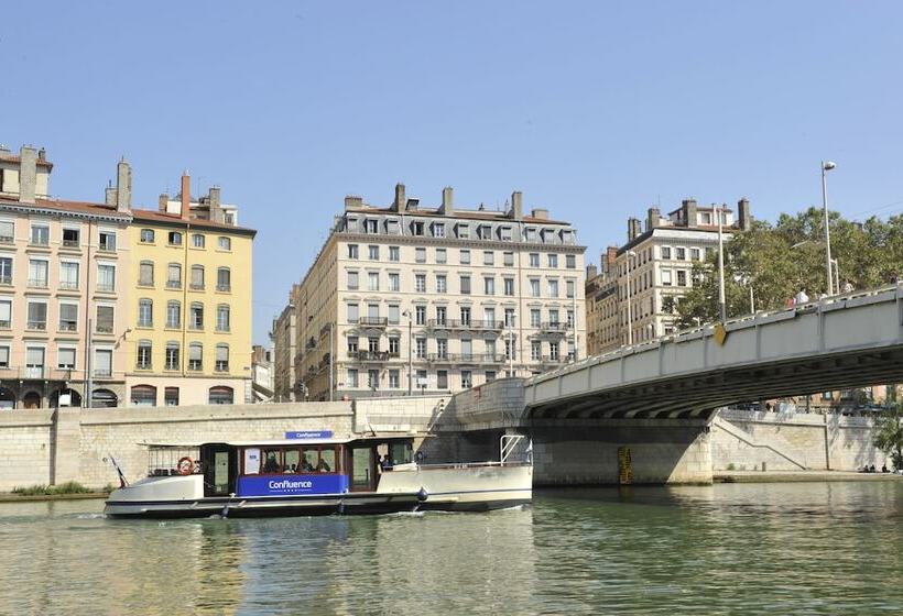 Novotel Lyon Centre Confluence Bord De Saone