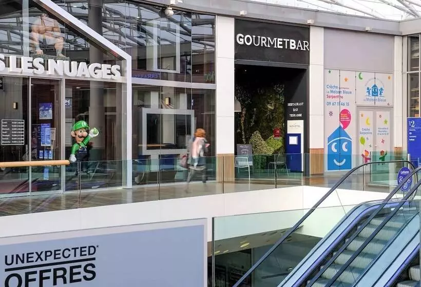 Novotel Lyon Centre Confluence Bord De Saone