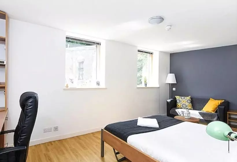 Panmure Court  Campus Accommodation