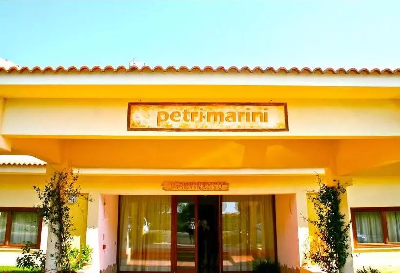 Petri Marini Hotel & Resort