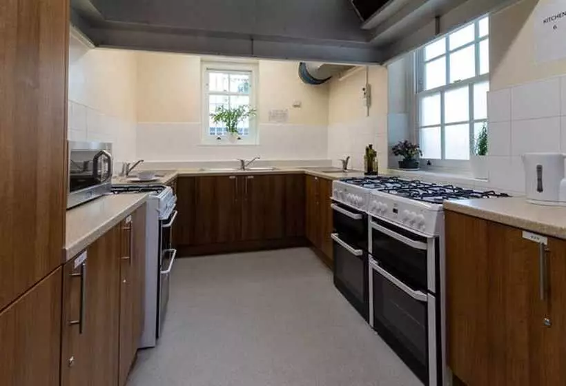 住所  Goldsmiths House   Campus Accommodation   Caters To Women