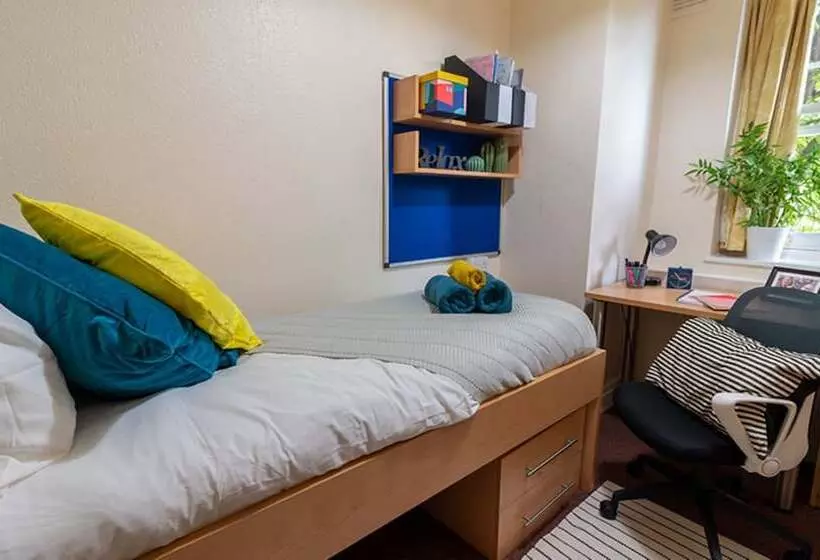 住所  Goldsmiths House   Campus Accommodation   Caters To Women