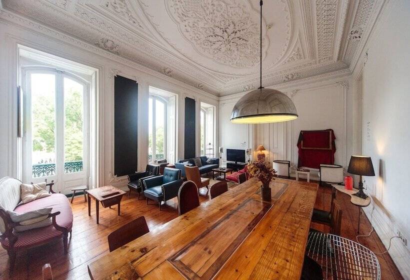 Hostel Independente Príncipe Real