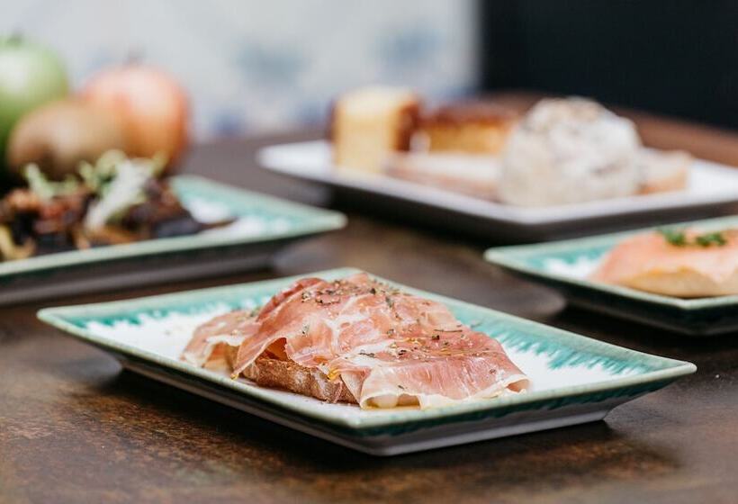 Hostel Independente Príncipe Real