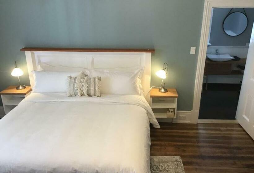 مبيت وإفطار Harrison House